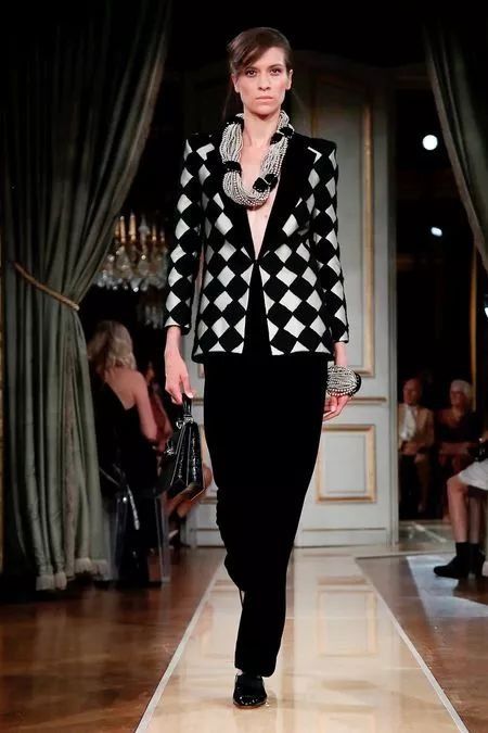 时代无常，但你总能读懂Giorgio Armani的深情与浪漫