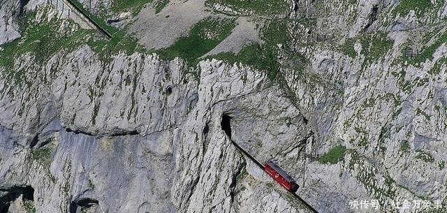 全球三大恐怖铁路:一半车身在悬崖外,常有被瀑布和海水淹没危险