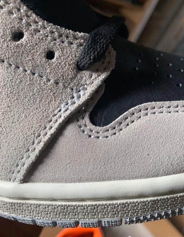  『麂皮』AJ1灰麂皮，开箱测评！