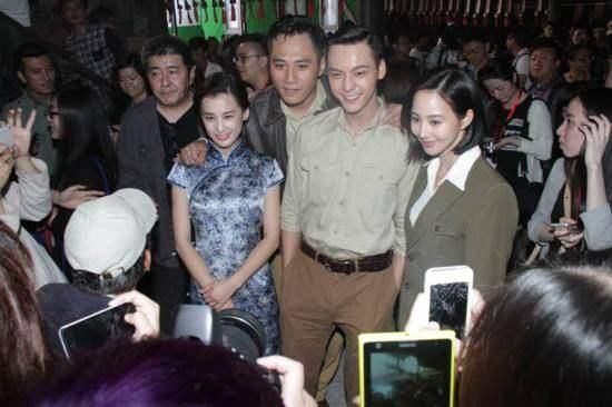 安娜提醒股民注意，周一将再曝华谊猛料，三天不打，上房揭瓦