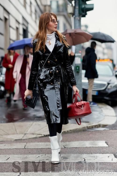 这个秋天，光感漆皮才时髦拉风！