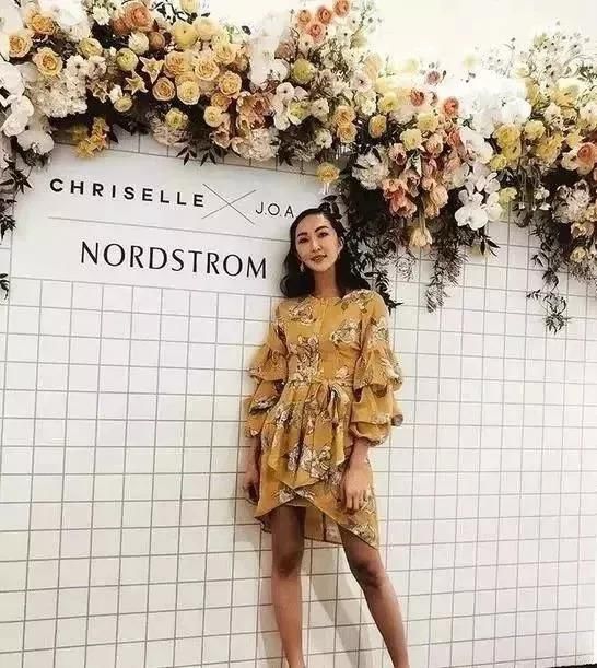 秋天这几款裙子美翻天，高圆圆、刘雯早就穿起来了！