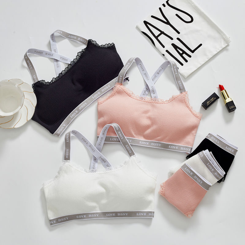 丰满女人不穿文胸，现在流行这样穿，性感迷人，十个男人九个着迷