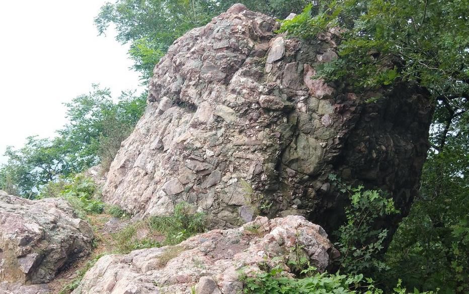 “愚公移山”故事的发源地，道教十大洞天之首
