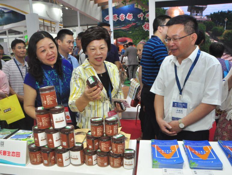 尽展中国侨都新魅力!江门旅游全域亮相2018广东国际旅游产业博览