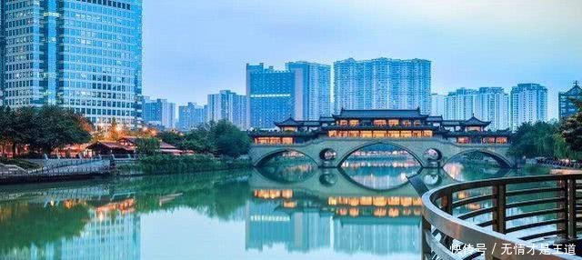  「经济」四川最挤的城市，比自贡 内江还挤，经济却比德阳 绵阳
