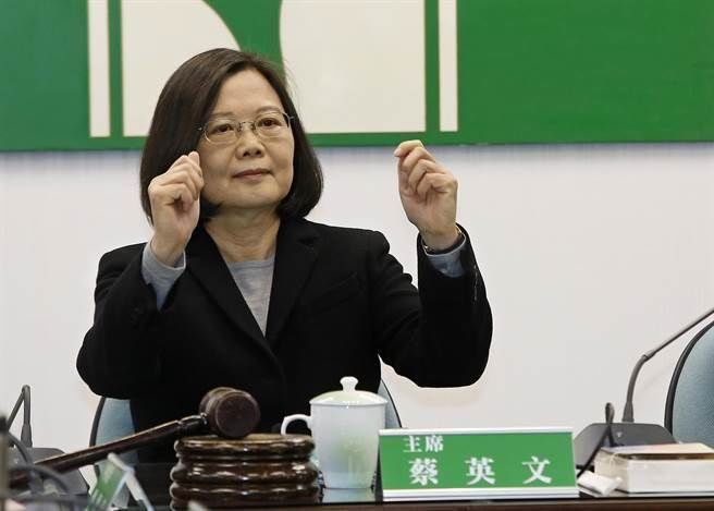 民进党2020派谁才能力挽狂澜?台网友11字冷回