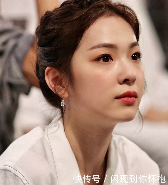 舞蹈风暴总决赛敖定雯