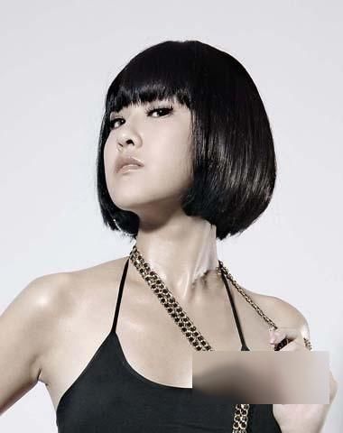 10款气质短发，瘦脸修颜胖脸波波头发型!