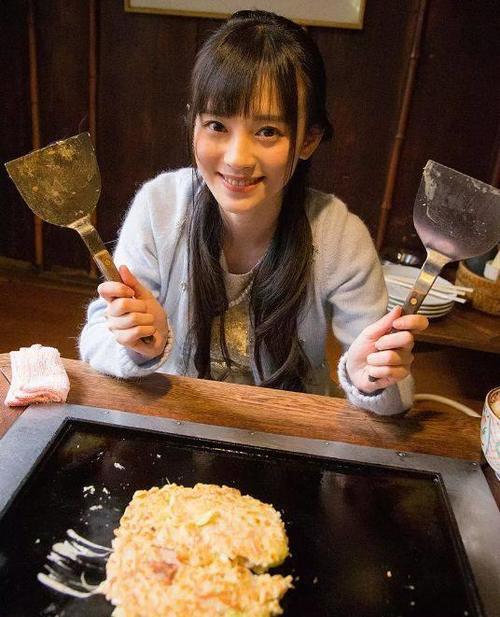 女神鞠婧祎扎起双马尾后，充分诠释了什么叫做“可爱”