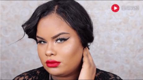 化妆技巧  35岁女人素颜不忍直视，她说化妆后能嫁入豪门，上完妆