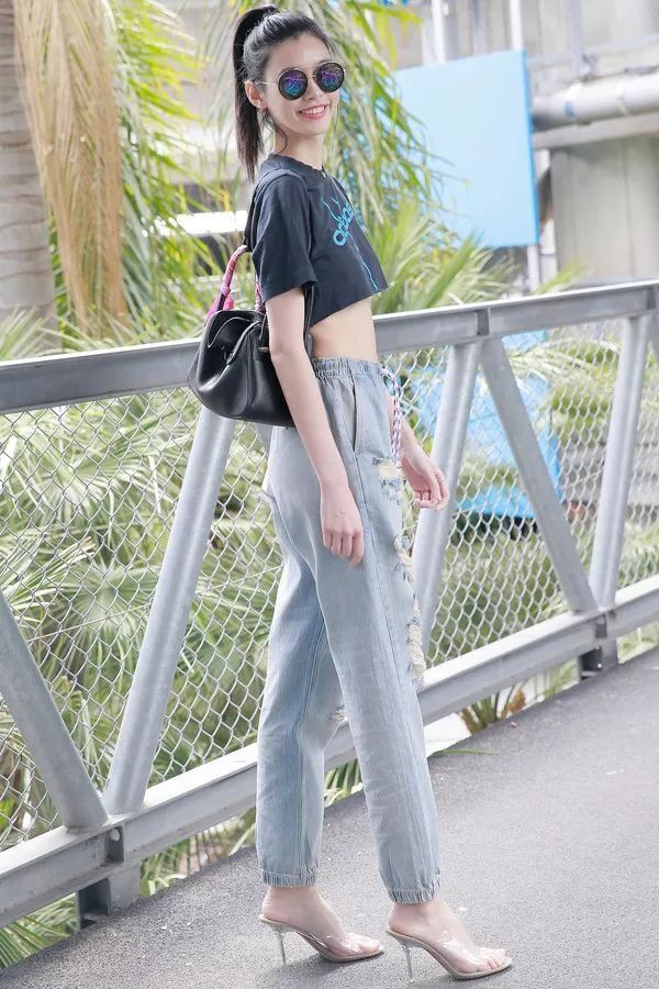 喜欢| 奚梦瑶脚上的这双鞋，我年年都在穿!