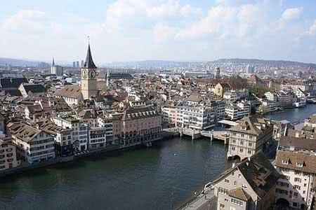 最“古怪”的城市，很有异域风情，但是很多房子却没有房顶