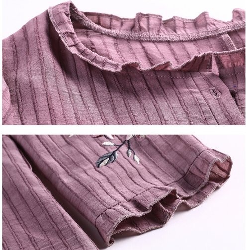 难怪，把裙子都扔了，流行的小衫太美，50岁妈妈穿上显瘦，迷人