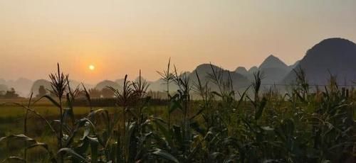 在广西,鲜为人知的村子,这里的日出太惊艳了