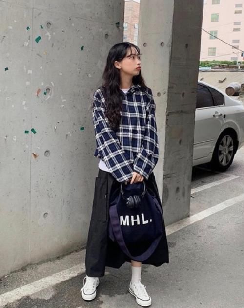  『白色的匡威』匡威女孩穿搭为啥人人爱？还不是因为都是直男斩