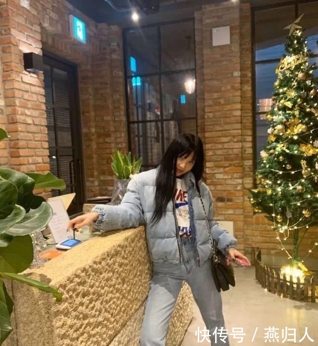  「适合」皮肤黑怎么穿？流行色不一定适合你，学刘雯、允儿穿这3个显白色