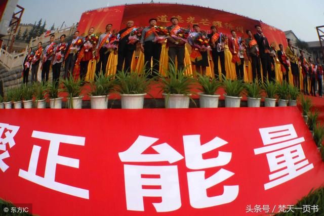 经济增长停滞，金融危机凸显，为什么更多的国人却在说风凉话？