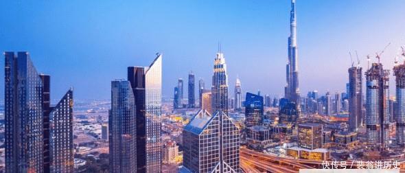 迪拜土豪的一日三餐有哪些?网友:早餐太油腻,晚餐太霸气