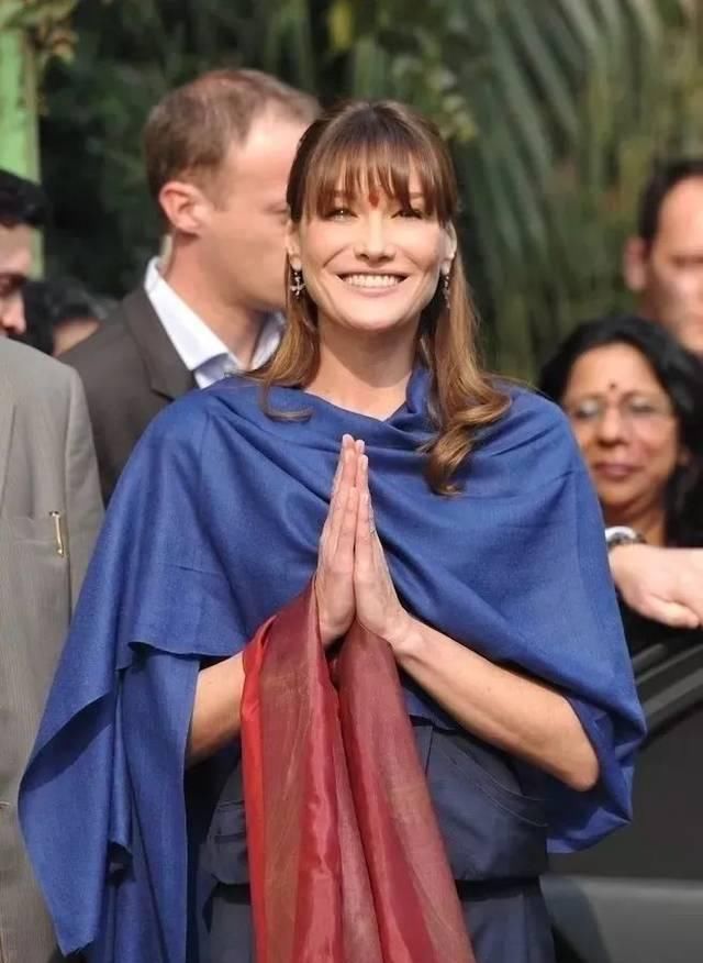  【女人】超模Carla Bruni 法国女人中的一个传奇