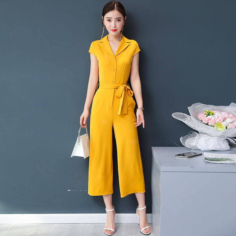 连体裤改革了,穿脱特方便,洋气又显腿长