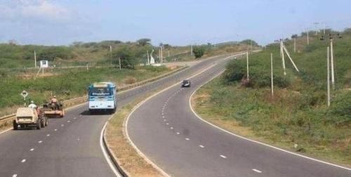 为何印度面积连中国一半都没有, 但公路里程数却比中国还多?