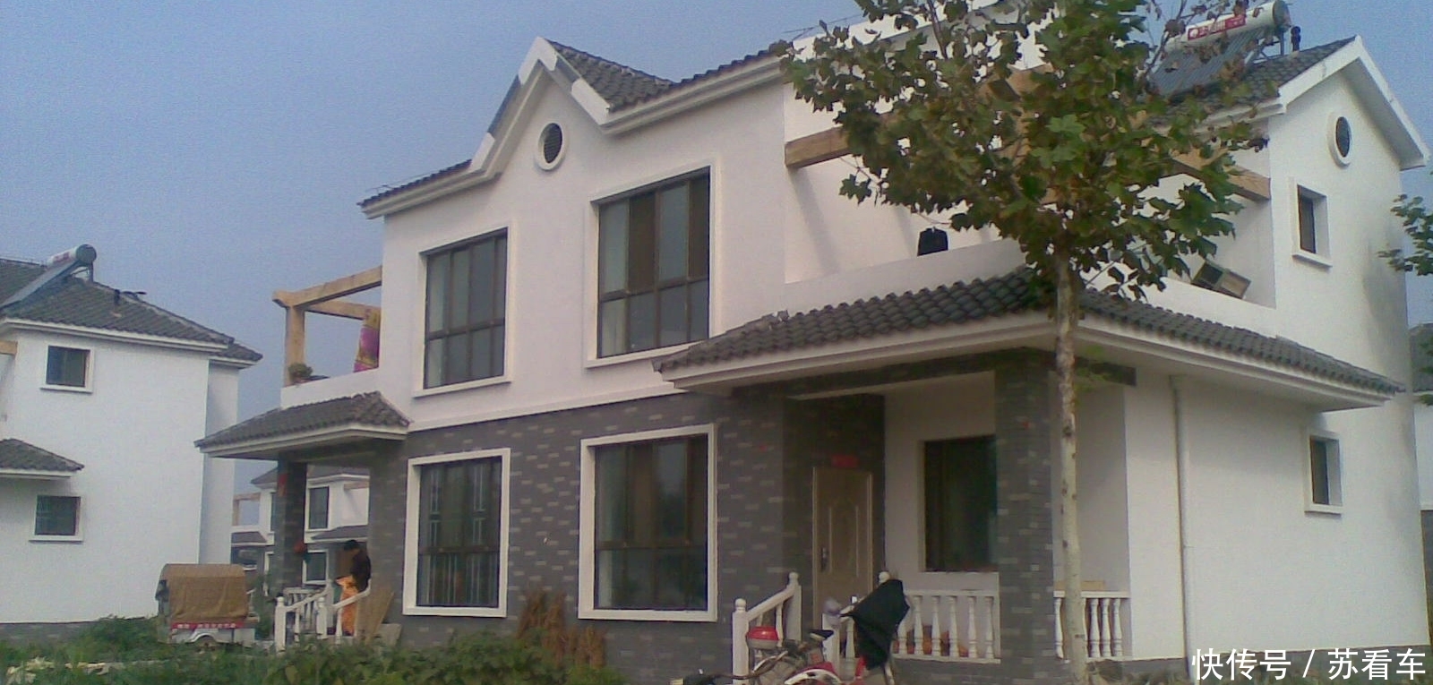  「农民」农村拆迁房为什么农民不愿意搬？除了钱，这个原因才是