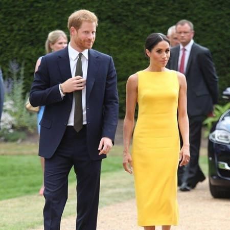 各国王妃穿亮黄色衣服:戴安娜有气质，梅根普通，凯特最霸气!