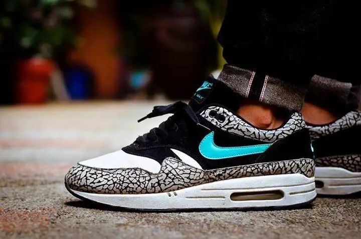  『口罩』资讯丨NikeDunk经典大象配色回归，off-white将限定发售8款口罩！