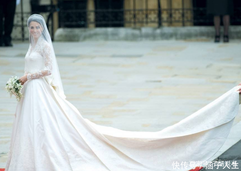 baby婚纱100万，刘诗诗婚纱333万，杨幂婚纱全世界最贵