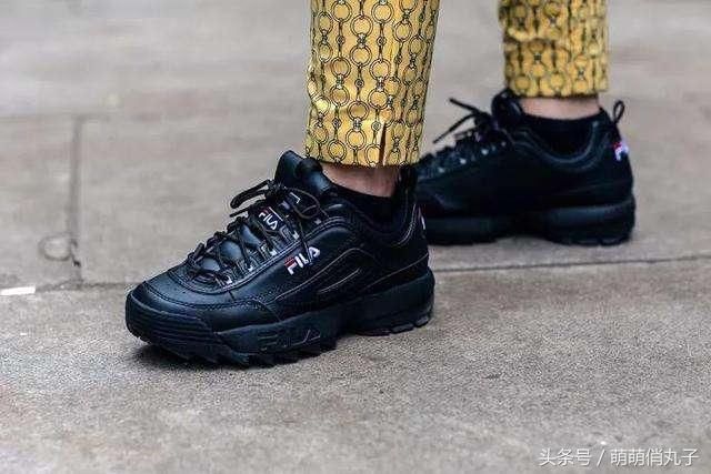 这5种鞋子很火很流行,但是穿起来却没有女人味,第4种很多人中招