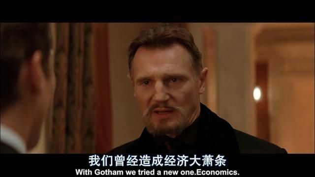 『蝙蝠侠』打败蝙蝠侠的小丑输了?不尬吹,独家新解《黑暗骑士》史诗三部曲