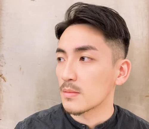  『合适自己』男发想帅就别乱剪，这22款发型足够了，干净，帅气，显精神
