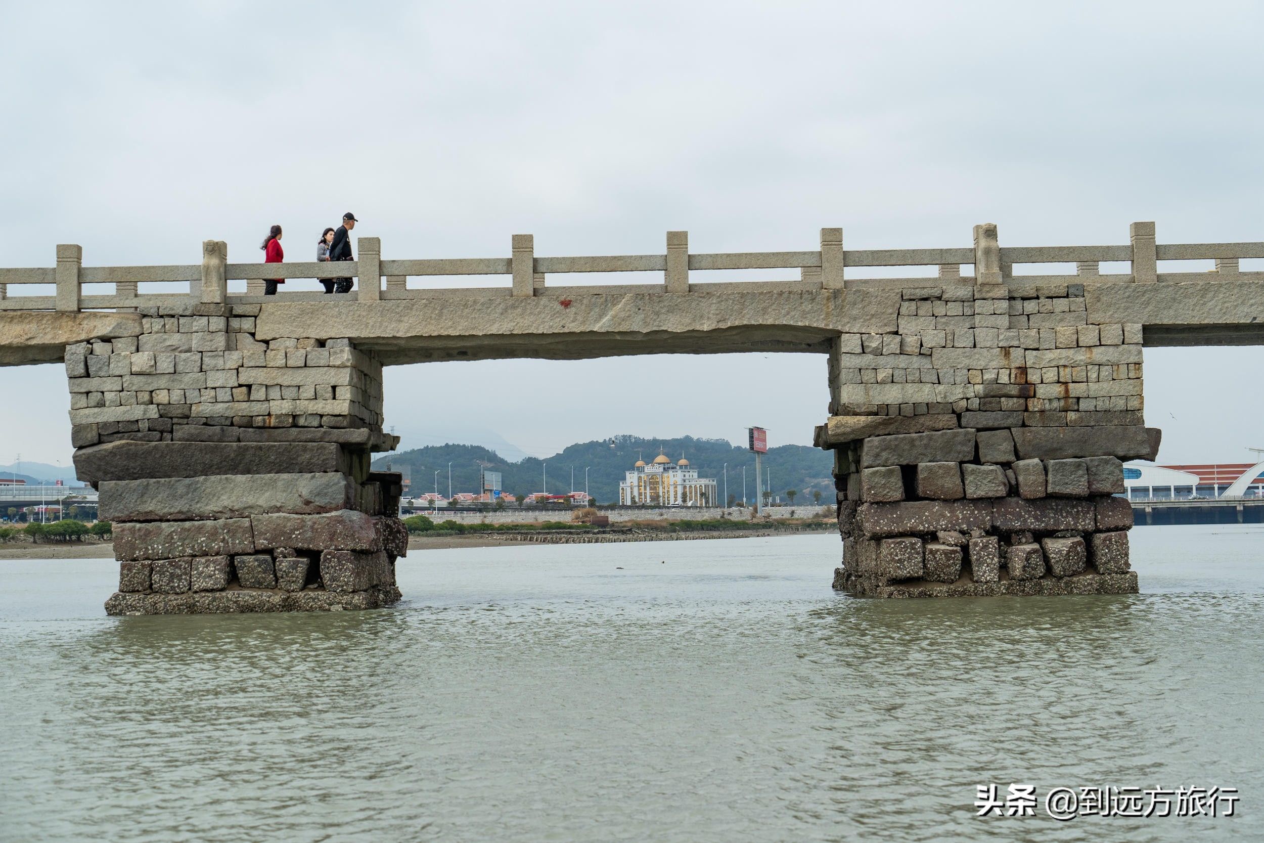 宋朝人建的石桥到现在900多年，没有水泥钢筋，竟没有被海水冲掉