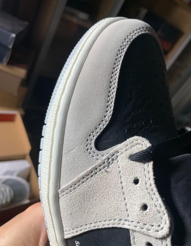  『麂皮』AJ1灰麂皮，开箱测评！