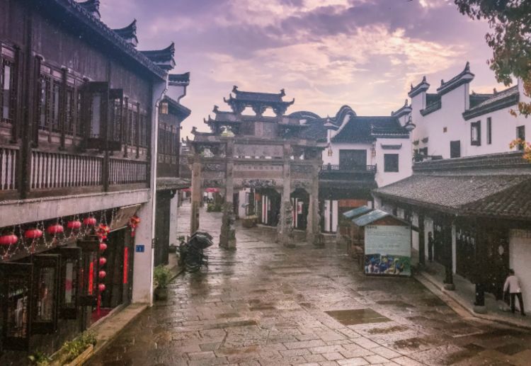 沉睡千岛湖底的神秘古城，如今再现“辉煌”，美若世外桃源