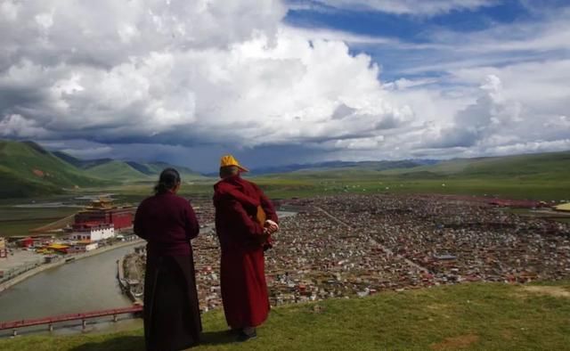 9年陪伴，2次进藏，小爱征服川藏线