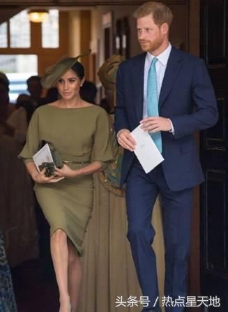 梅根王妃身着深绿色裙子，典雅大方，王妃不好当啊