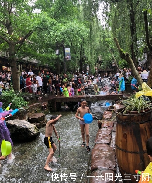 成都古镇多!为何黄龙溪非去不可?