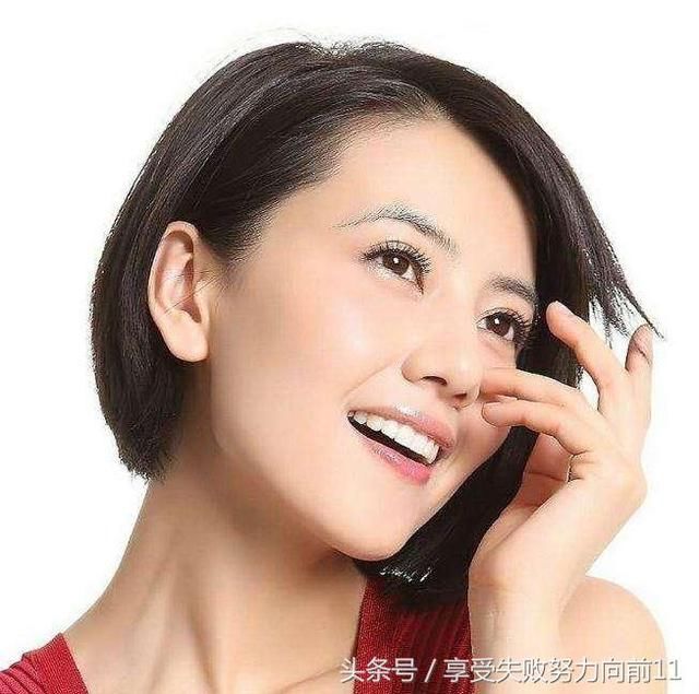 超美丽的短发造型女星！