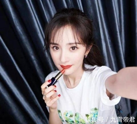  #遮脸#还在留着黑长直吗？今年该换换发型啦！减龄又遮脸哦