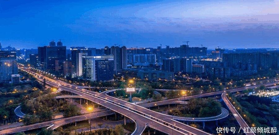  #gdp#中国第二座拥有六环路的城市, GDP破1.2万亿, 直追北上广