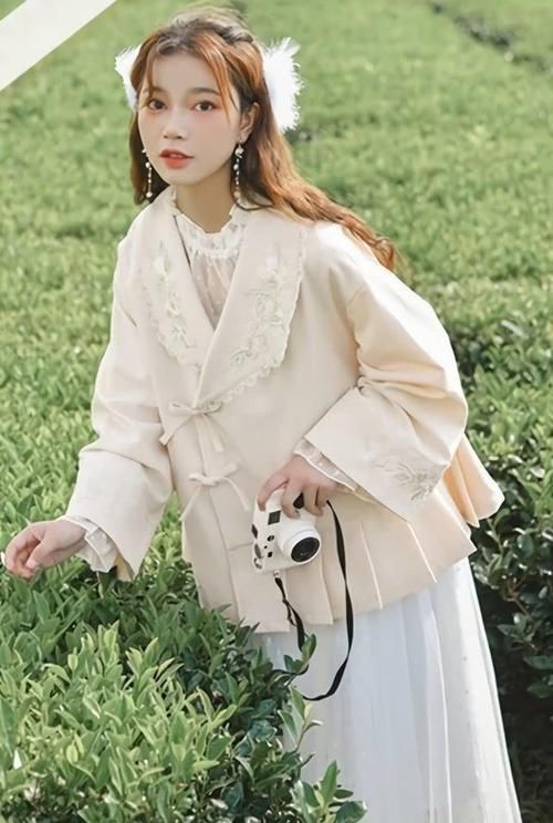  【凹出】仙女裙都过时了，现在流行“校花瘦瘦裙”，穿上立马凹出最美腿型