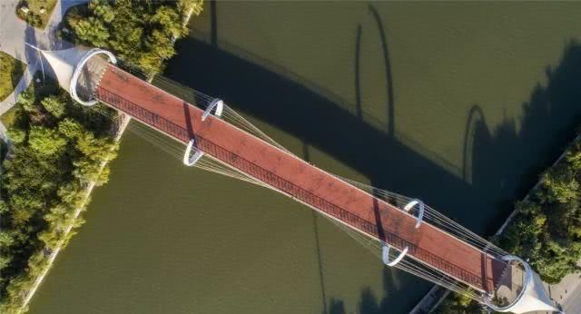  家家■家家泉水入清河，千里长流到海波