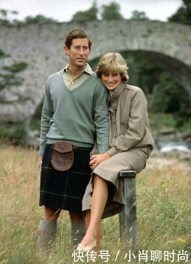 从图片上可见戴安娜王妃游移不定目光,网友:没有依靠却很美!