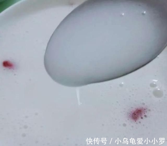  [最该]这东西，女人最该吃，淡化斑点，皮肤白皙，更有弹性