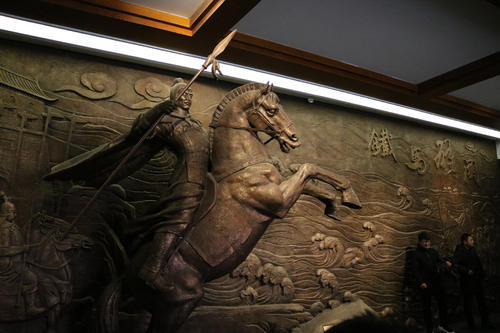 兵发潼关听故事 军旅宴上咥夹馍 潼关一日游