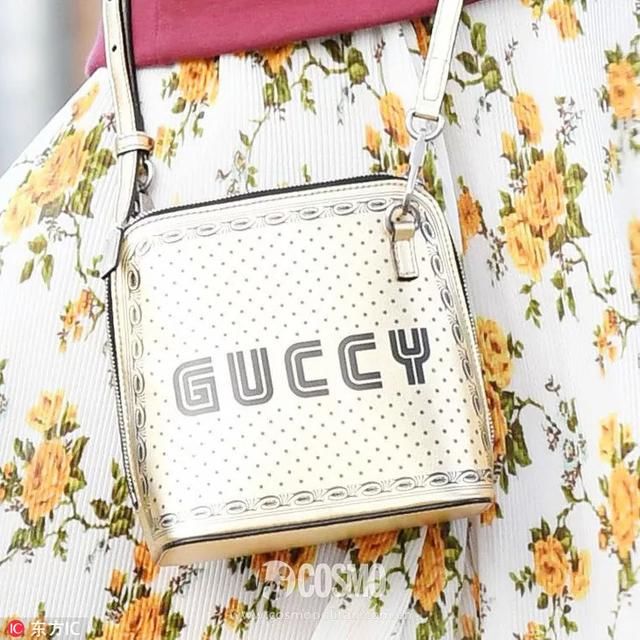 时髦办｜我早就瞄准杨幂的字母手袋了