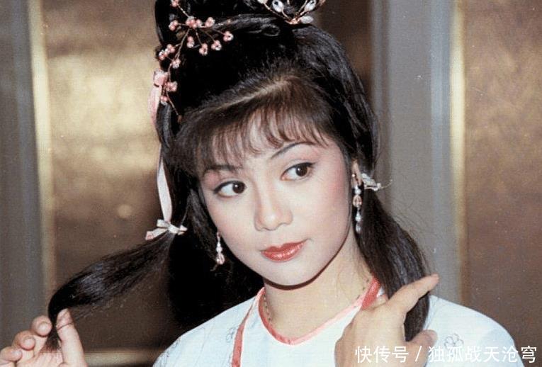  『江湖中』《神雕侠侣》中，此女武功实力远超黄蓉跟李莫愁，不是小龙女