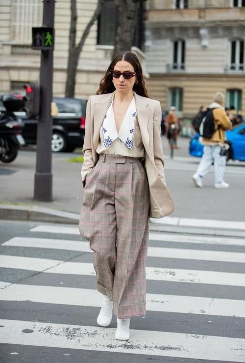 「女人」懂穿衬衫的女人最性感!7种超撩的搭配法一次教给你